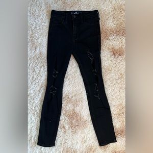 Hollister High Rise Crop Super Skinny Jean